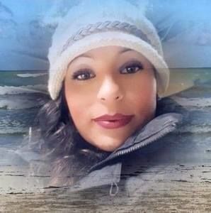 Meet your Posher, Marisol